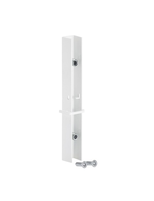 Adaptateur destiné à assembler un montant suspendu et une crémaillère avec une lisse de suspension.