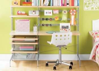 Créer un bureau d'écolier sur mesure avec Elfa