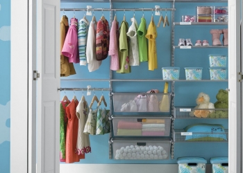 Réorganiser l'espace change dans la chambre de bébé.